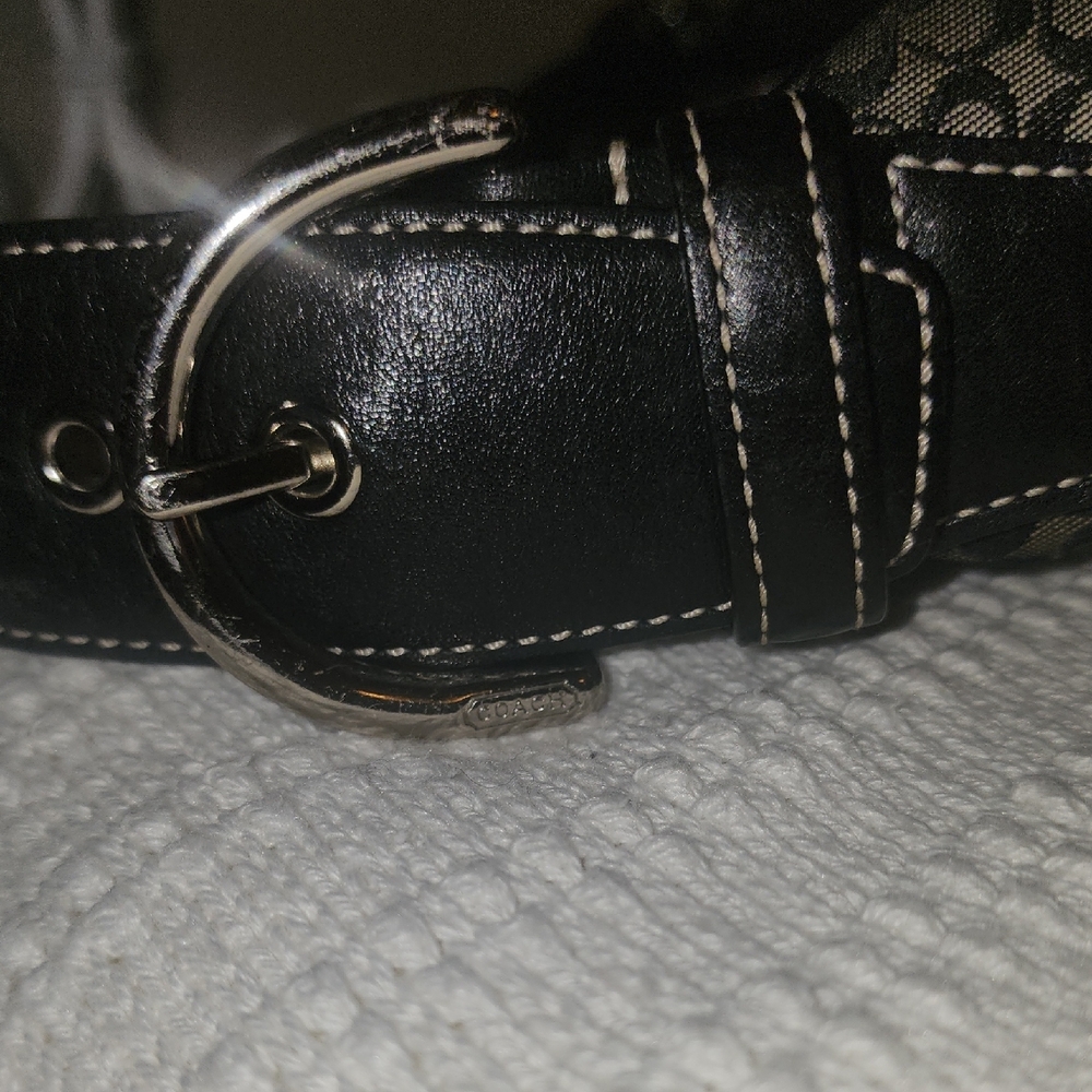 Coach Black and Gray Patterned Shoulder Bag - Picture 5 of 7